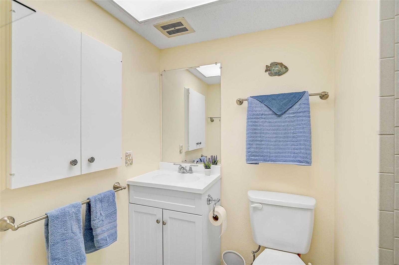 Image 21 of 50 For 708 Tamiami Trail S 115