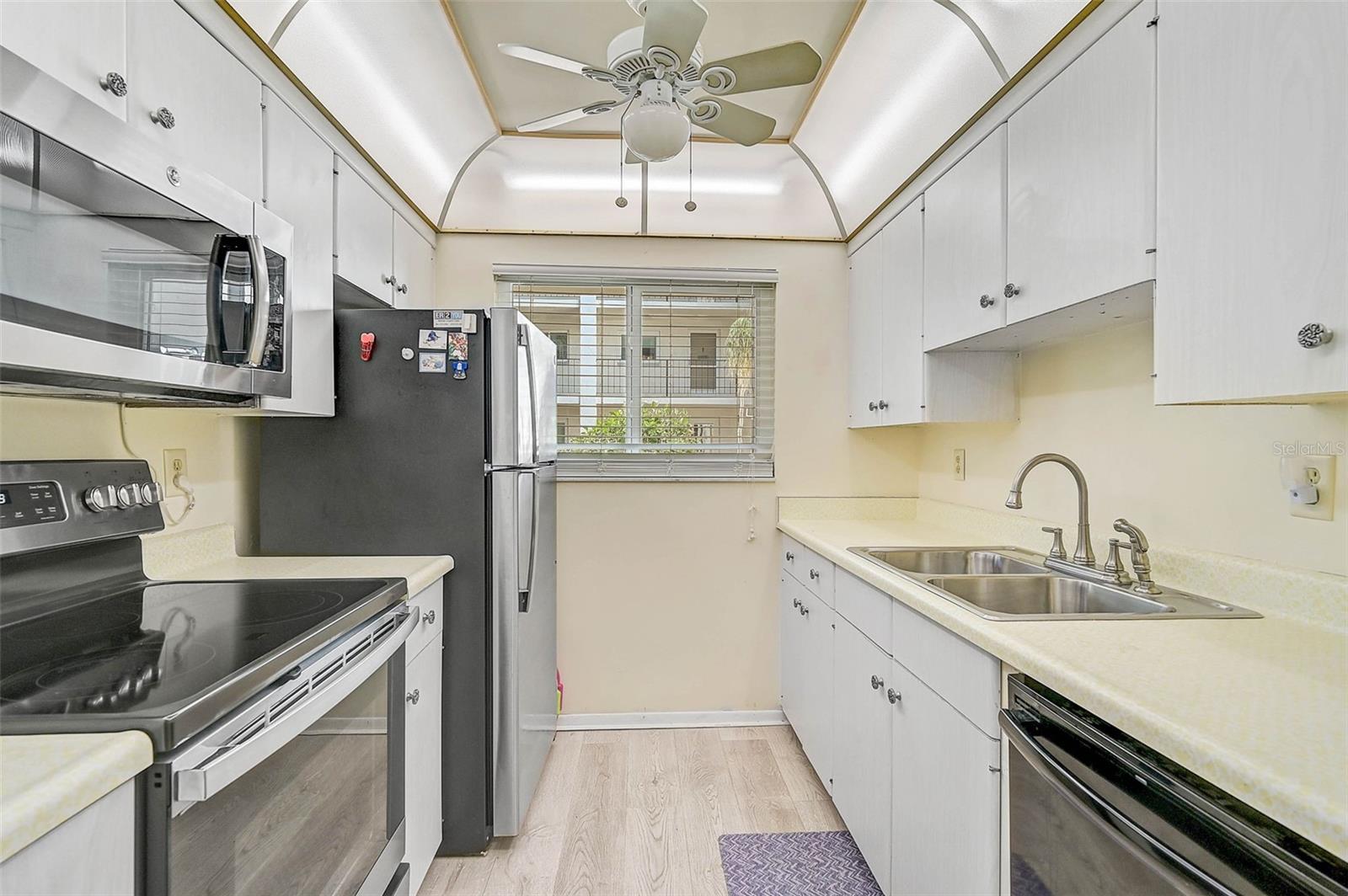 Image 9 of 50 For 708 Tamiami Trail S 115