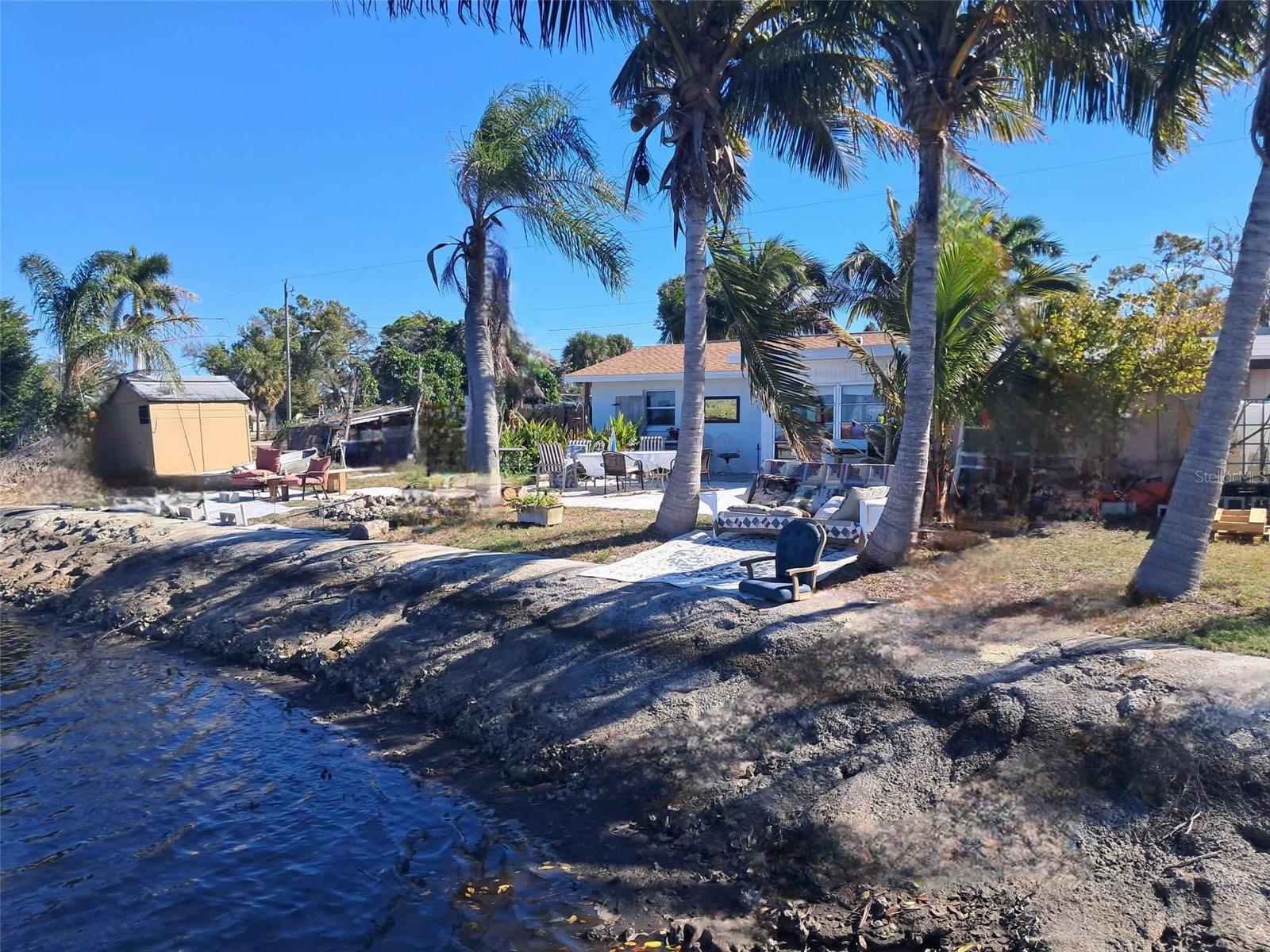 Image 38 of 57 For 517 Ravenna Street N