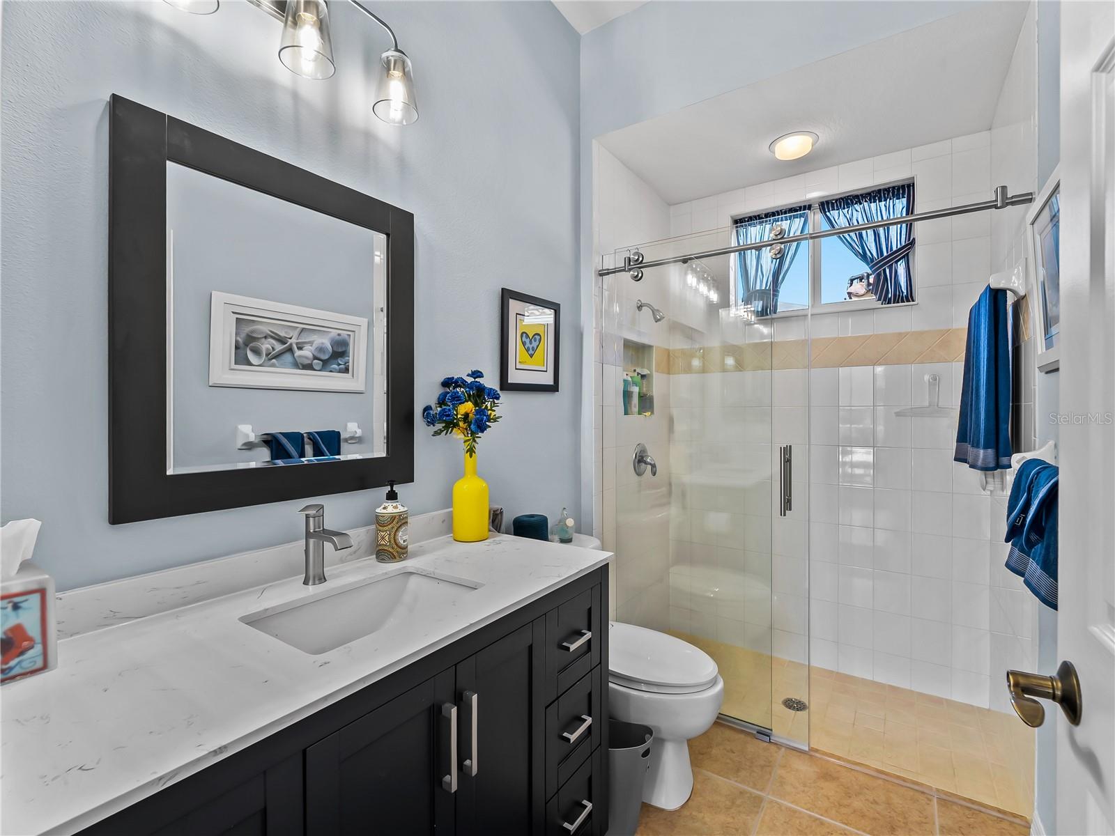 Image 43 of 85 For 918 Chickadee Drive