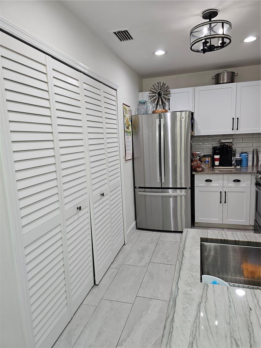 Image 9 of 28 For 3300 Loveland Boulevard 1001