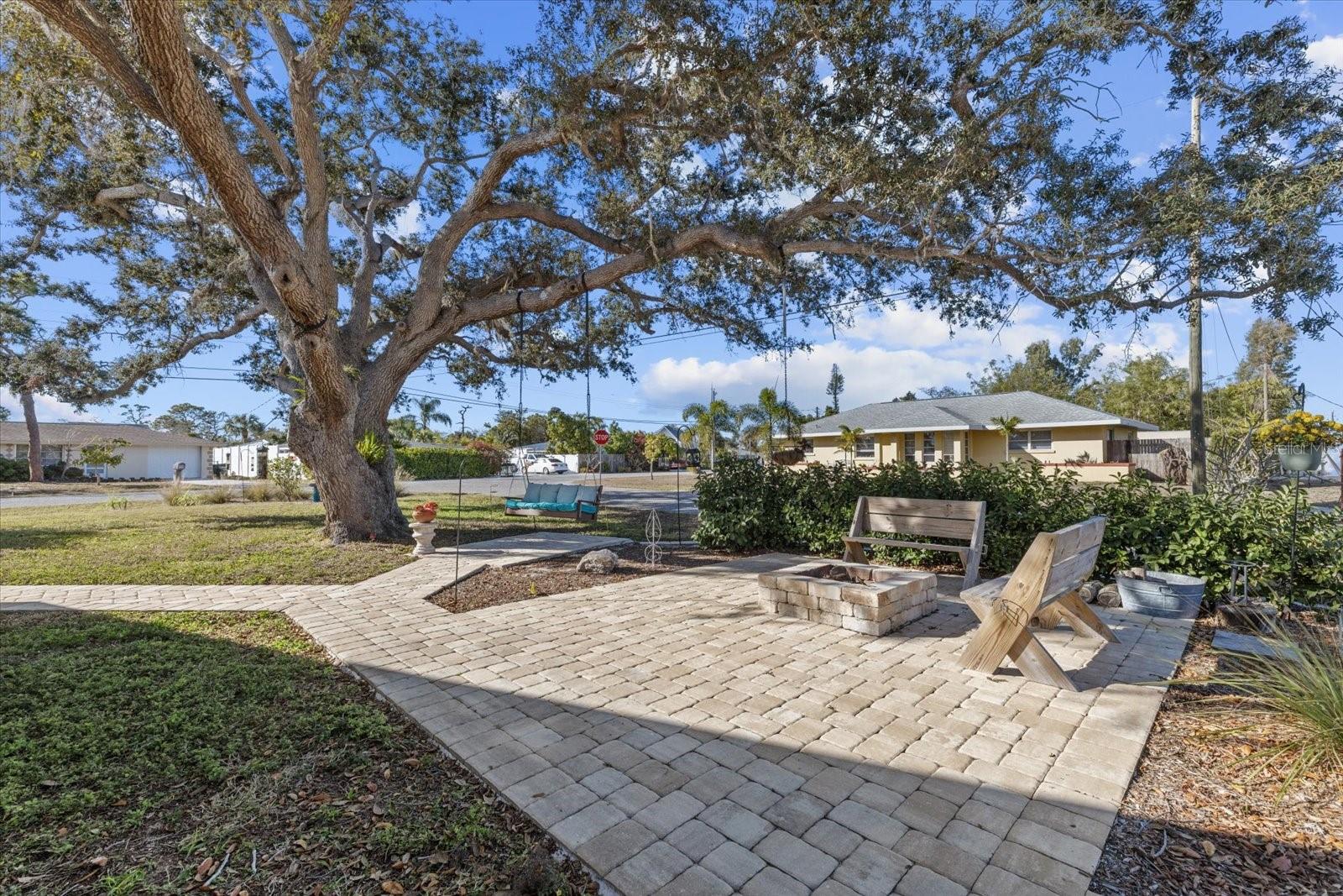 Image 38 of 49 For 800 Church Street