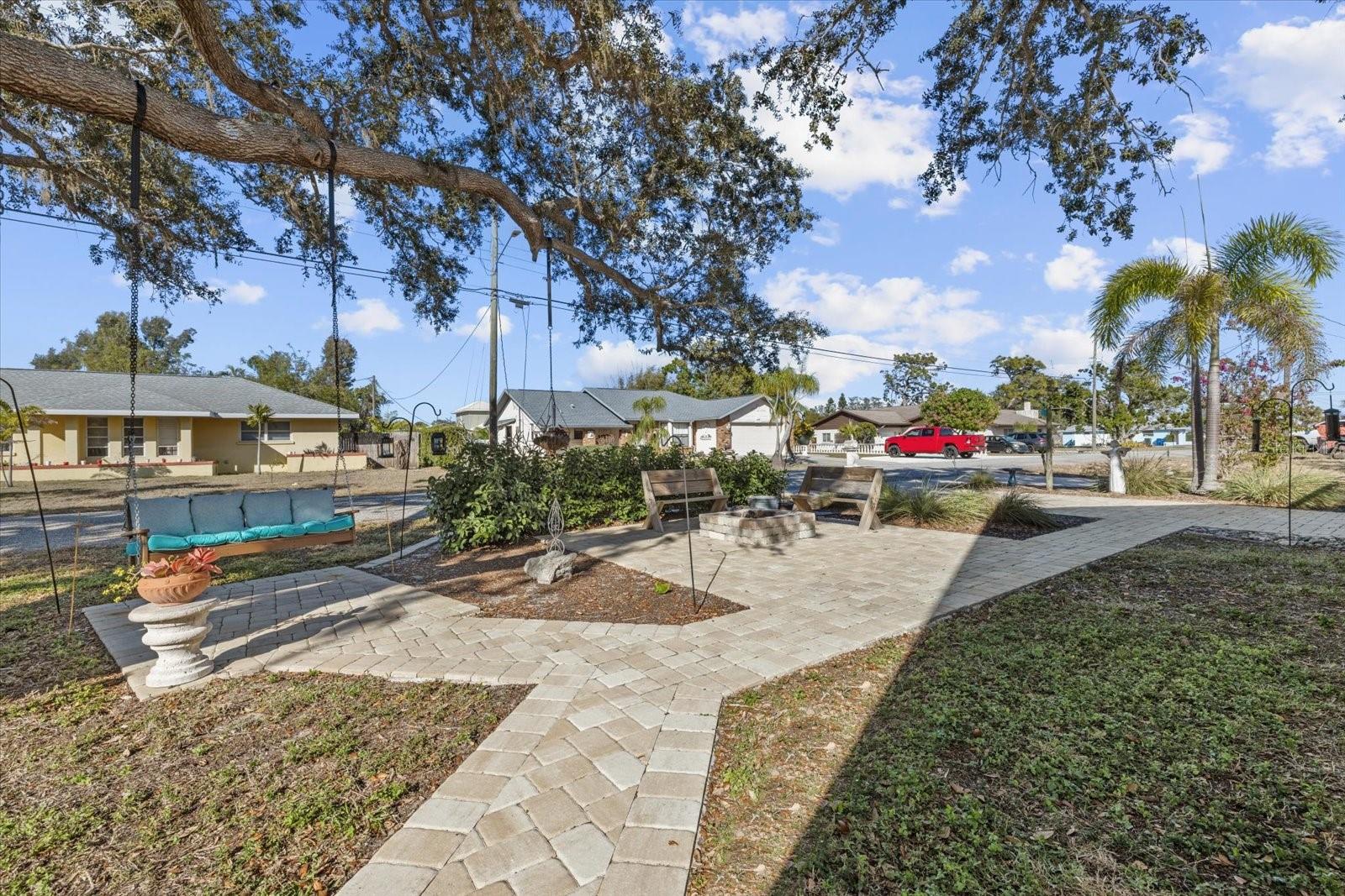 Image 39 of 49 For 800 Church Street