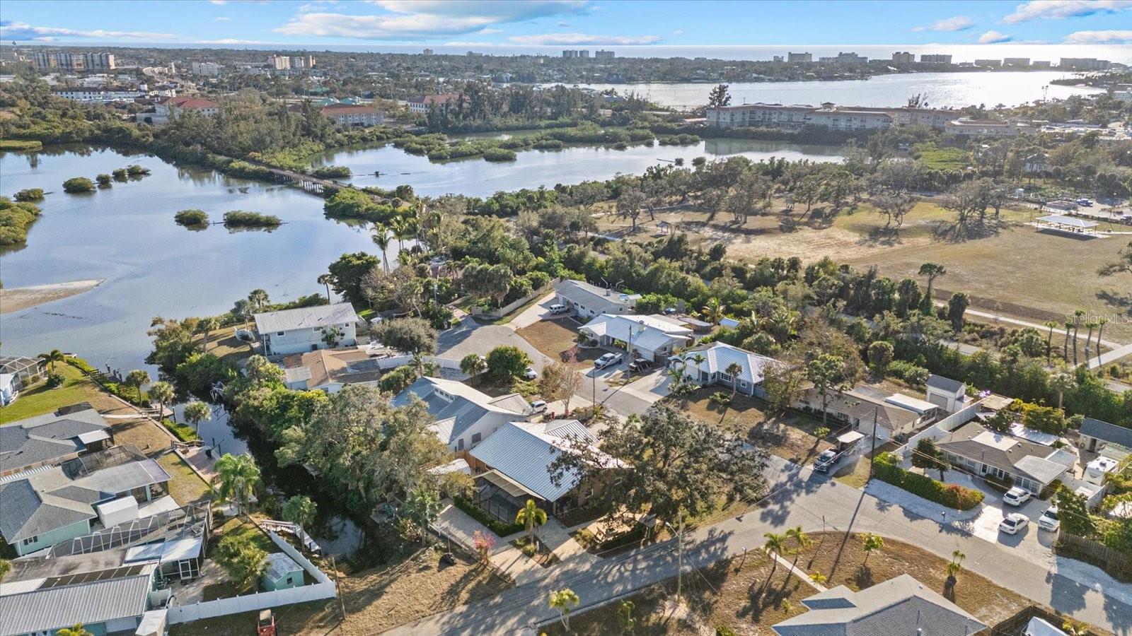 Image 45 of 49 For 800 Church Street