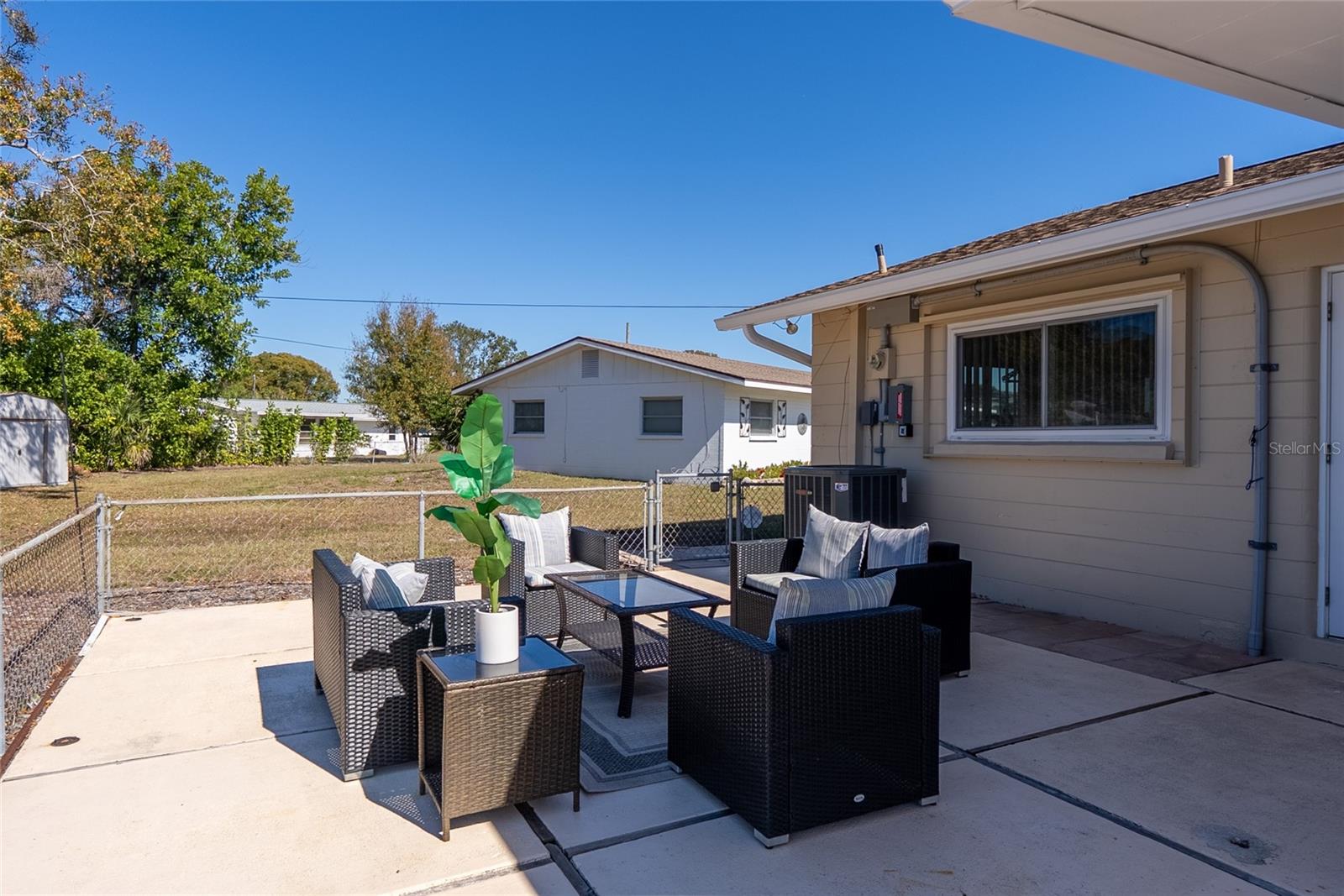 Image 34 of 46 For 2622 Bigelow Drive