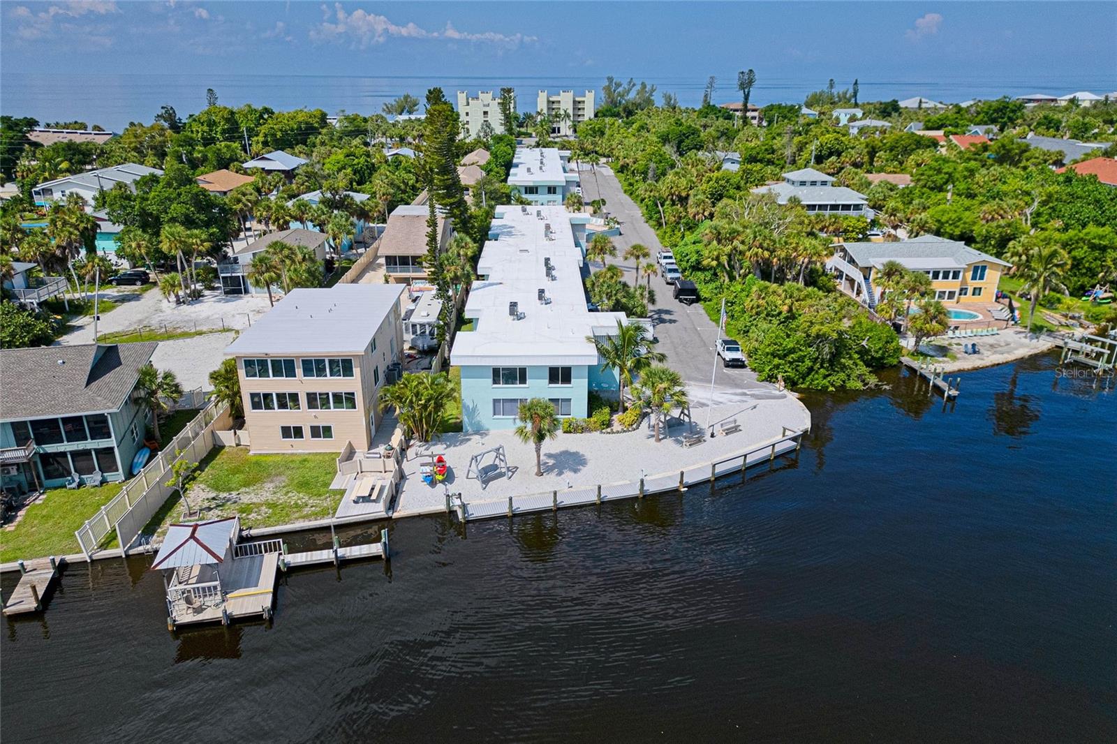 Image 5 of 56 For 5055 Beach Road 101