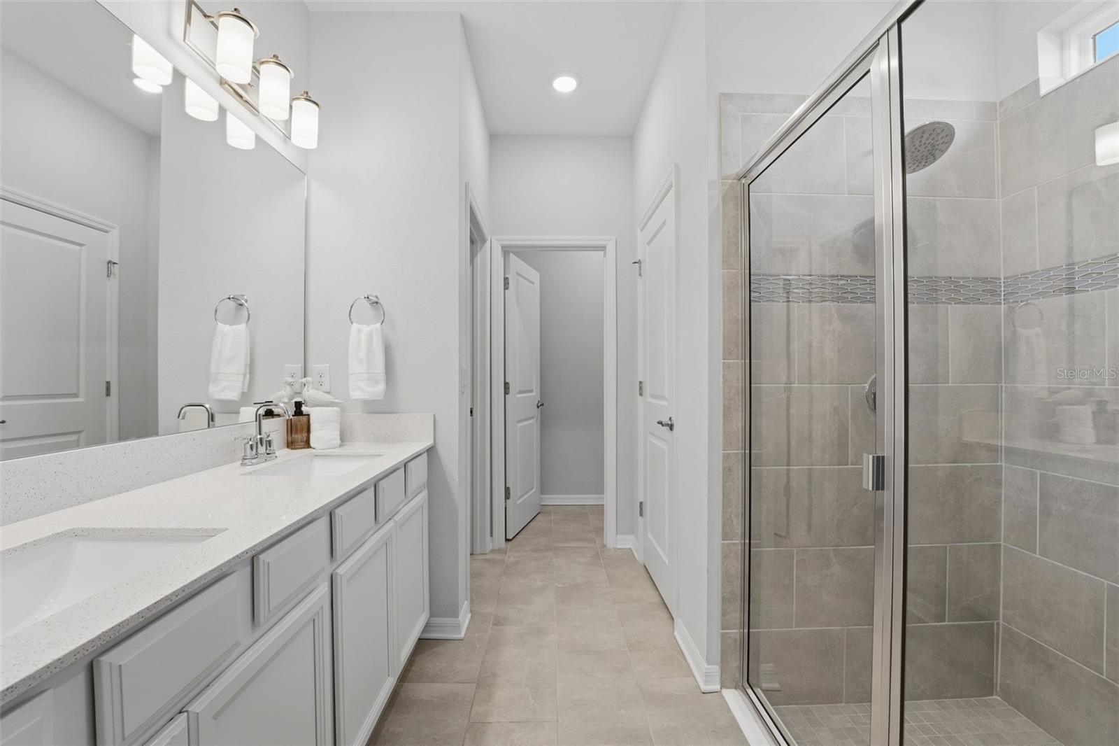 Image 16 of 25 For 476 Firebush Drive