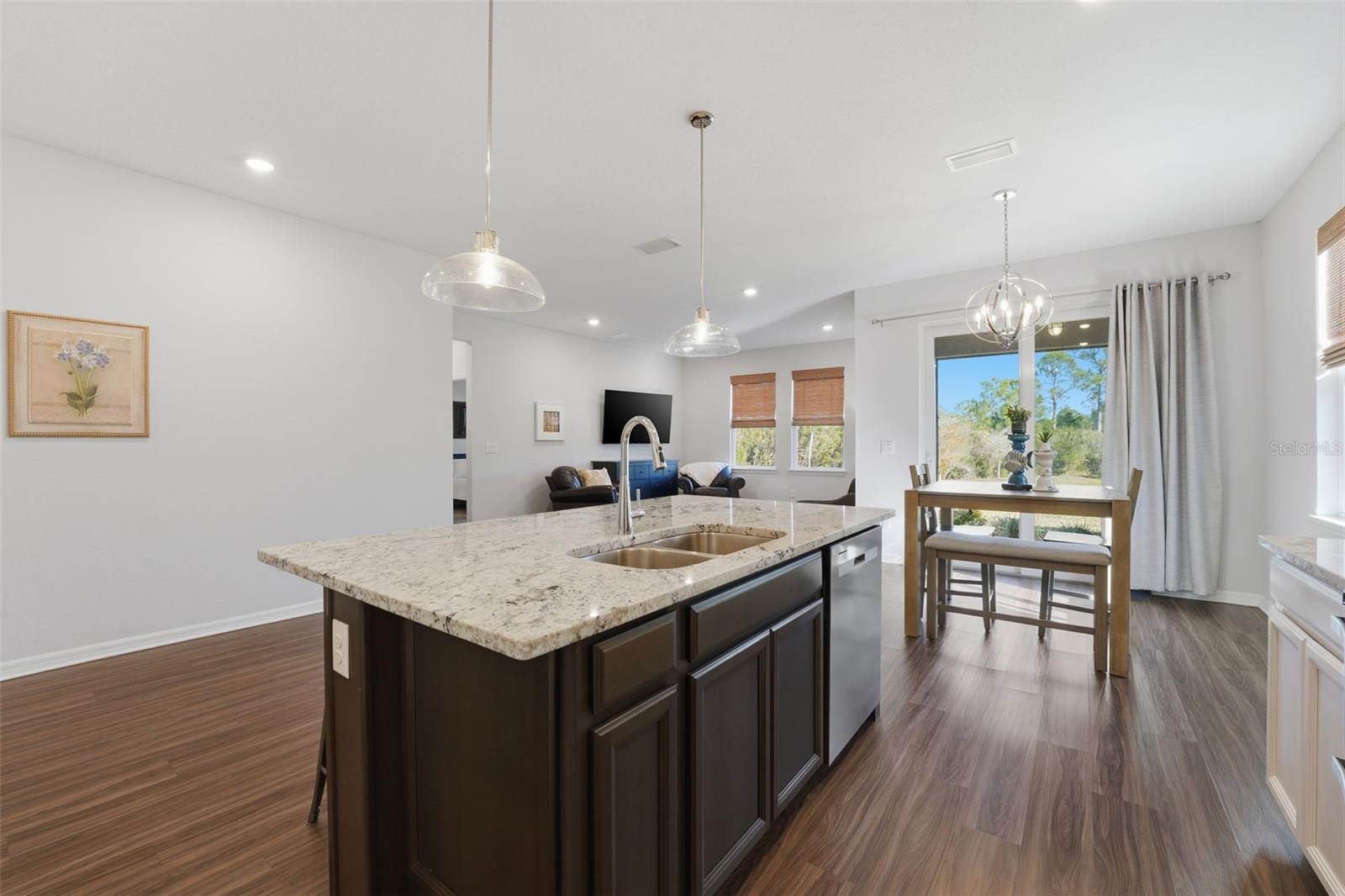 Image 5 of 25 For 476 Firebush Drive