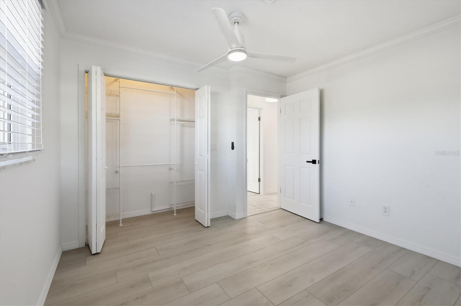 Image 36 of 54 For 1023 Beach Manor Circle 49