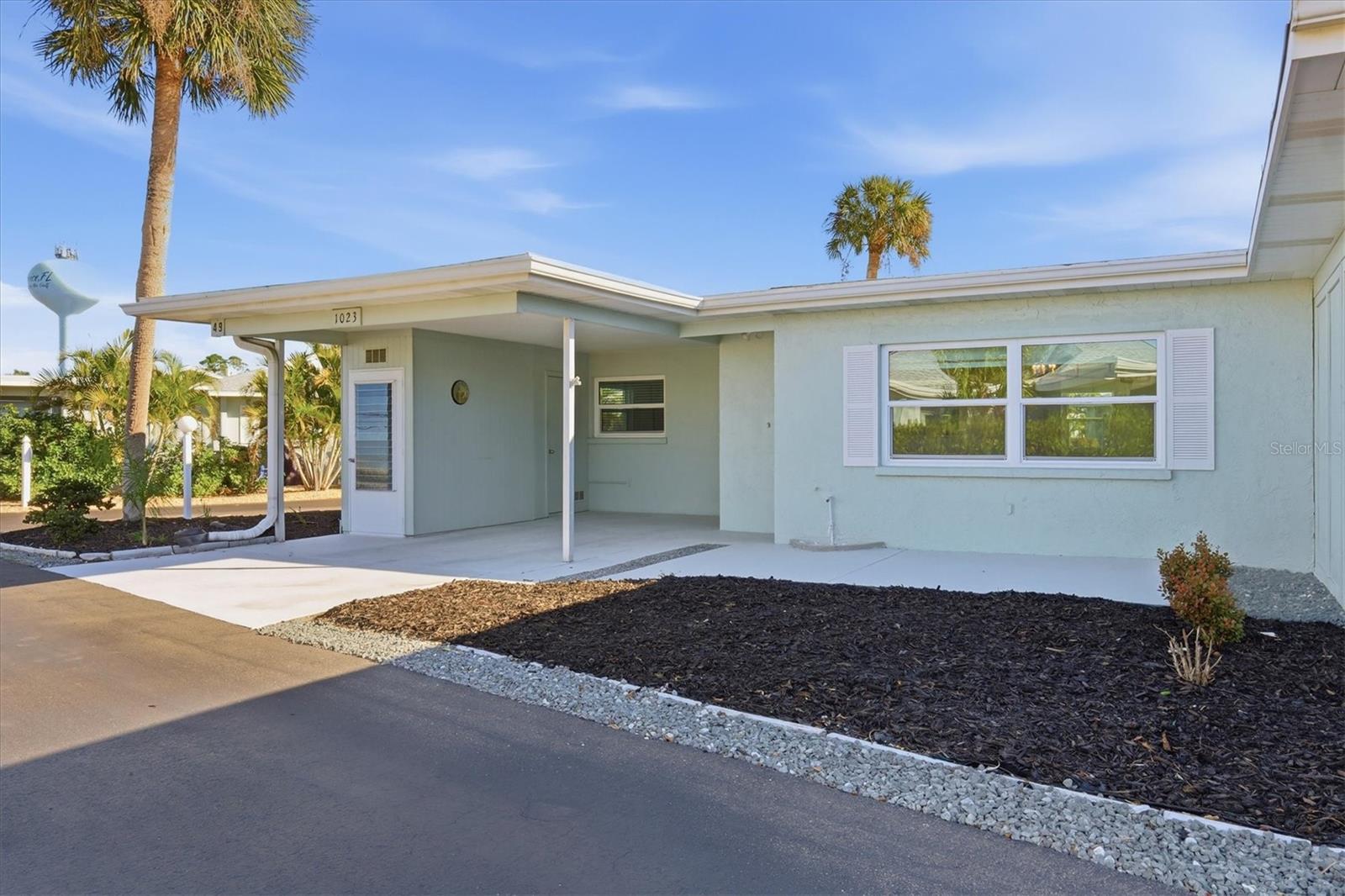 Image 41 of 54 For 1023 Beach Manor Circle 49