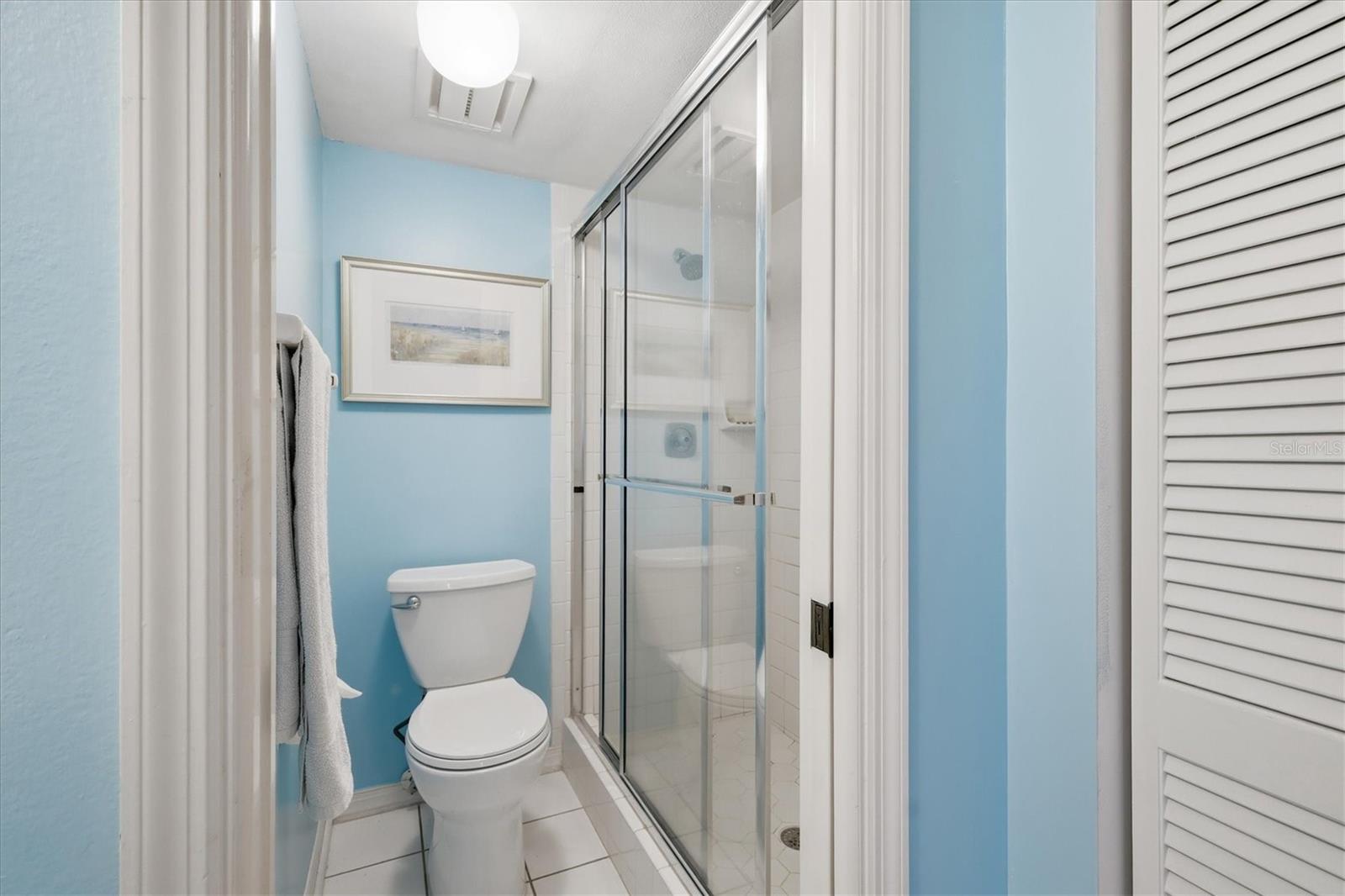 Image 16 of 51 For 404 Cerromar Circle N 116