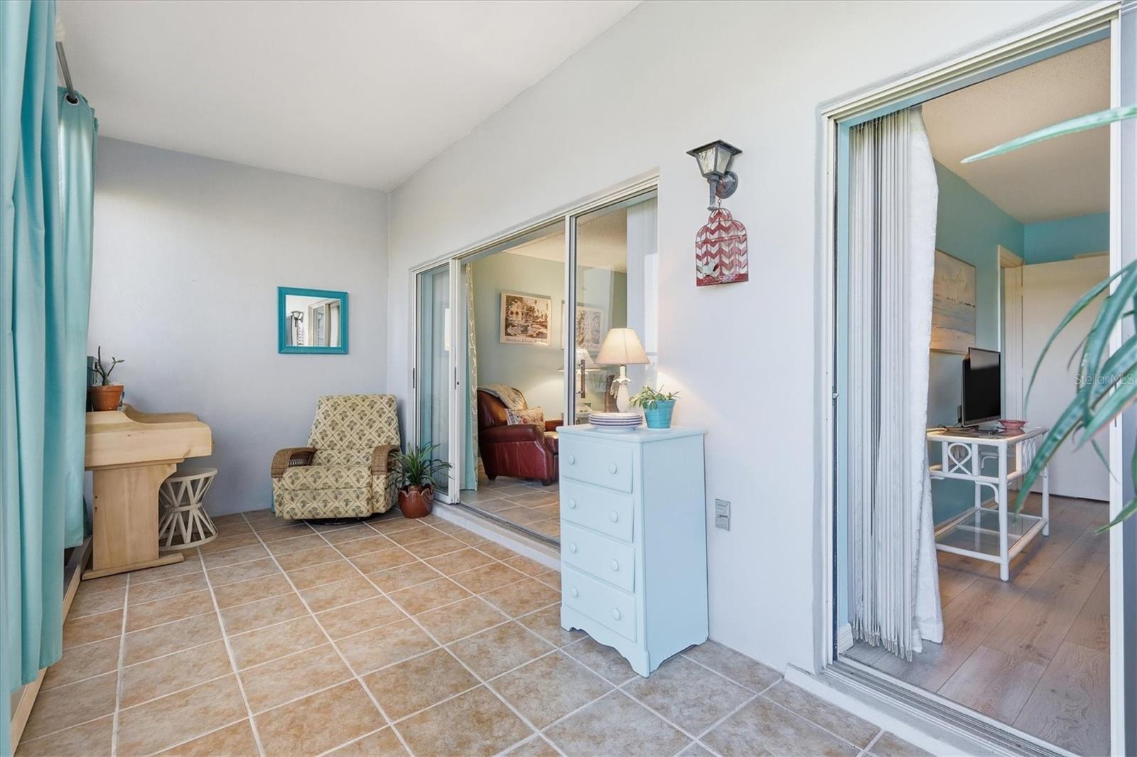 Image 20 of 51 For 404 Cerromar Circle N 116