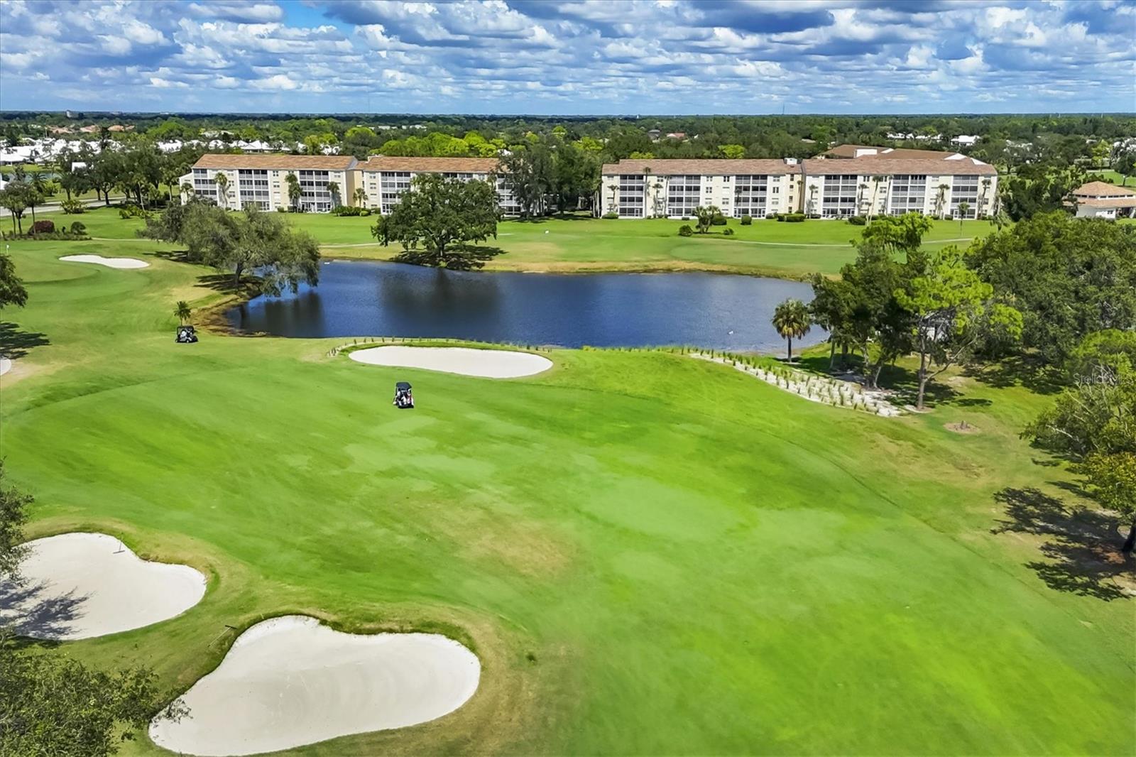 Image 35 of 51 For 404 Cerromar Circle N 116