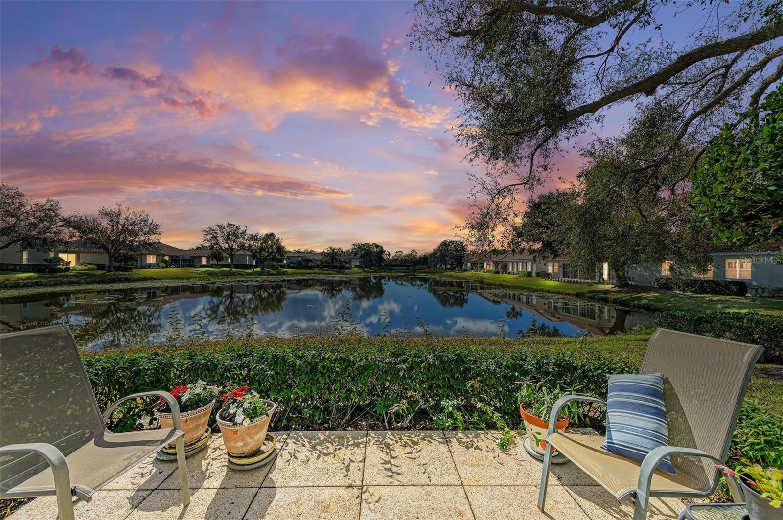 Image 43 of 51 For 3907 Alamanda Drive