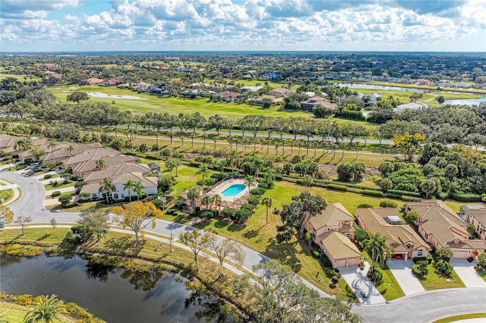 Image 50 of 51 For 3907 Alamanda Drive