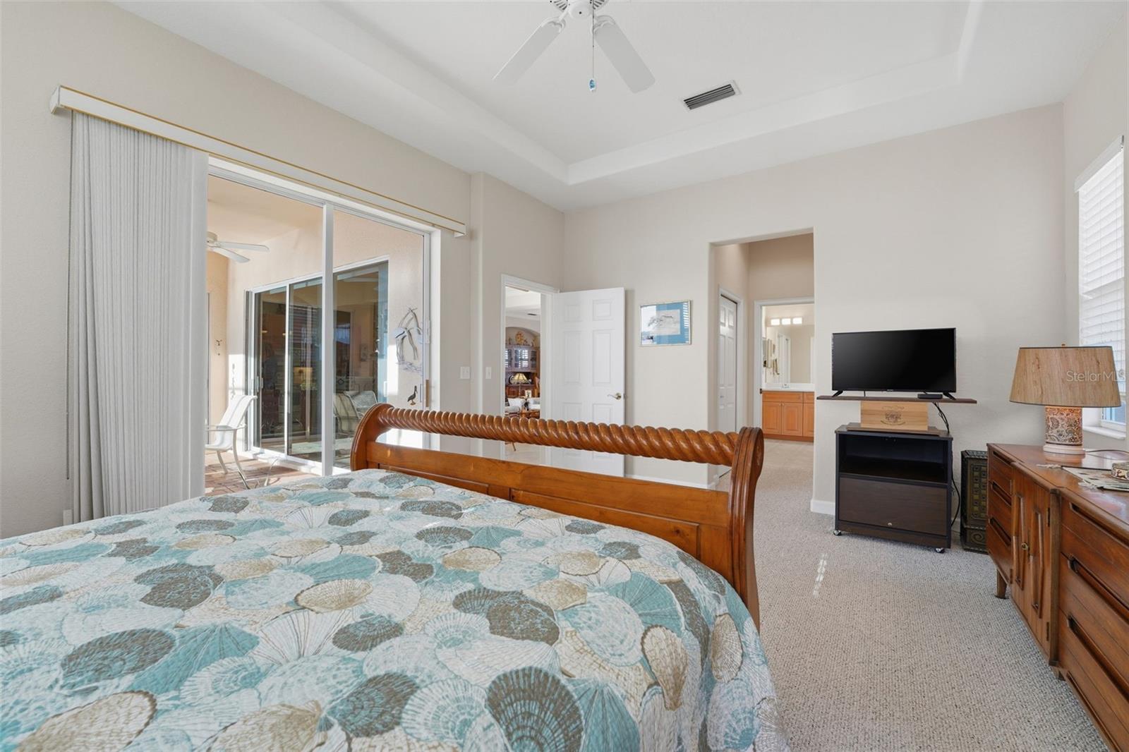 Image 30 of 44 For 142 Rimini Way