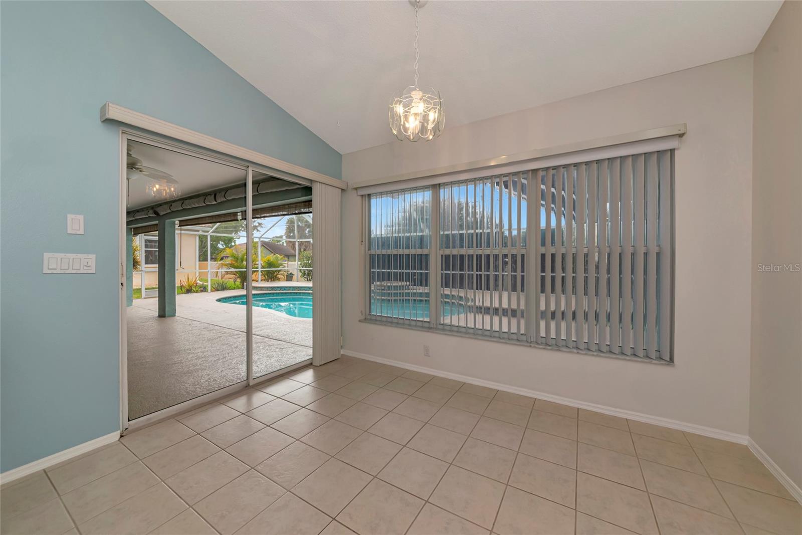 Image 13 of 43 For 4806 Jacaranda Heights Drive