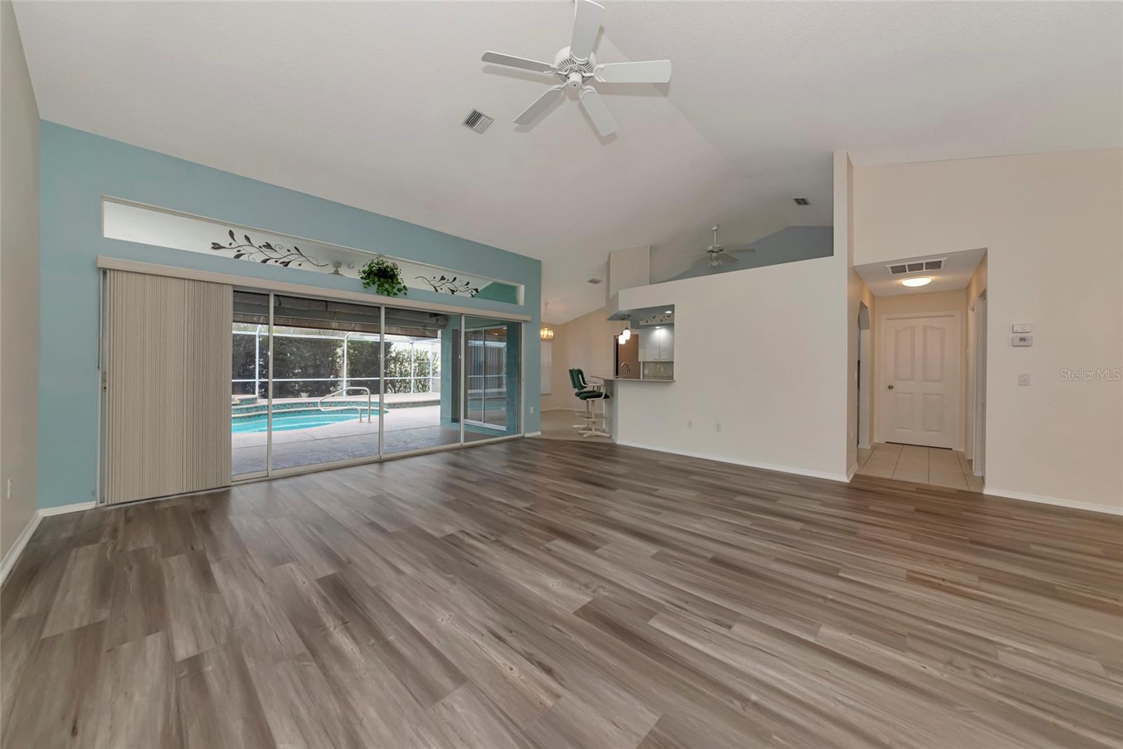 Image 30 of 43 For 4806 Jacaranda Heights Drive