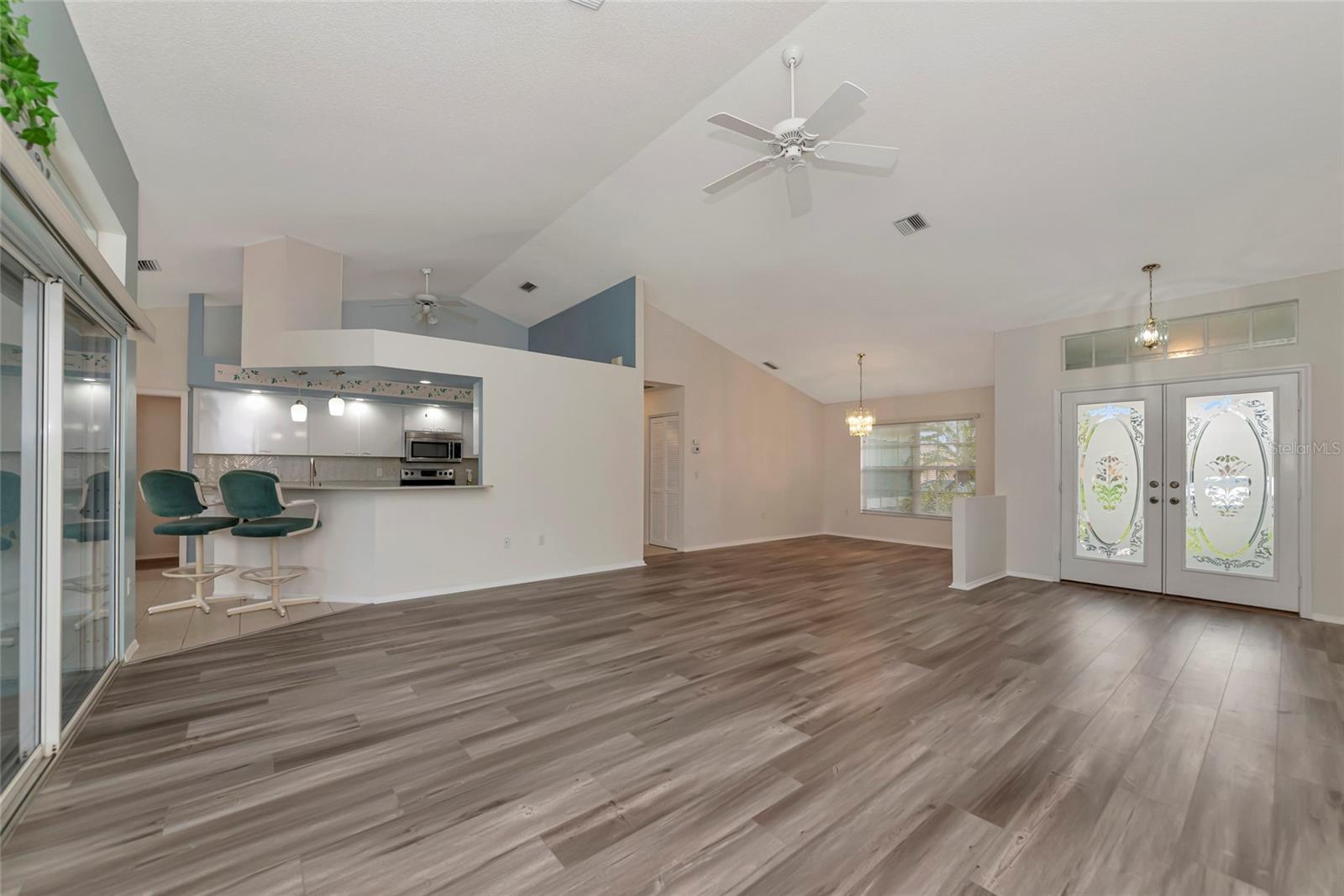 Image 31 of 43 For 4806 Jacaranda Heights Drive