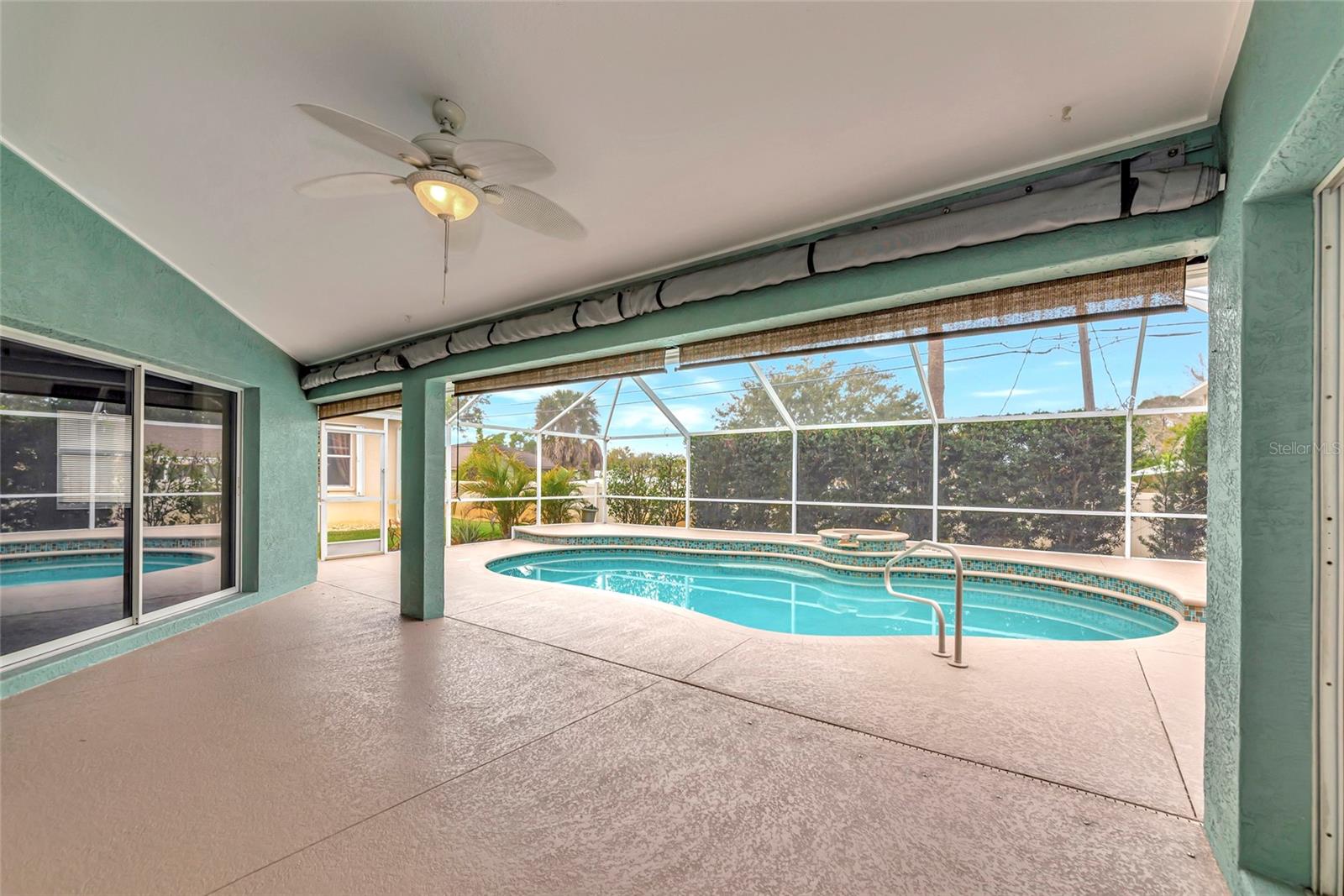 Image 40 of 43 For 4806 Jacaranda Heights Drive