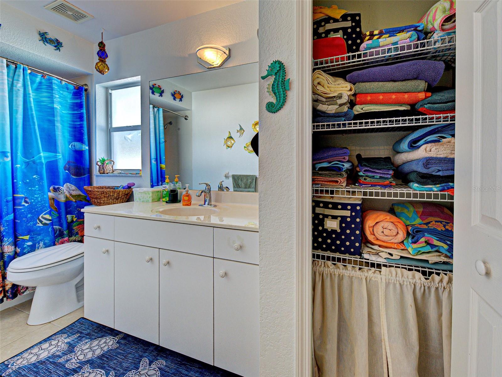 Image 10 of 32 For 11010 Greenway Avenue