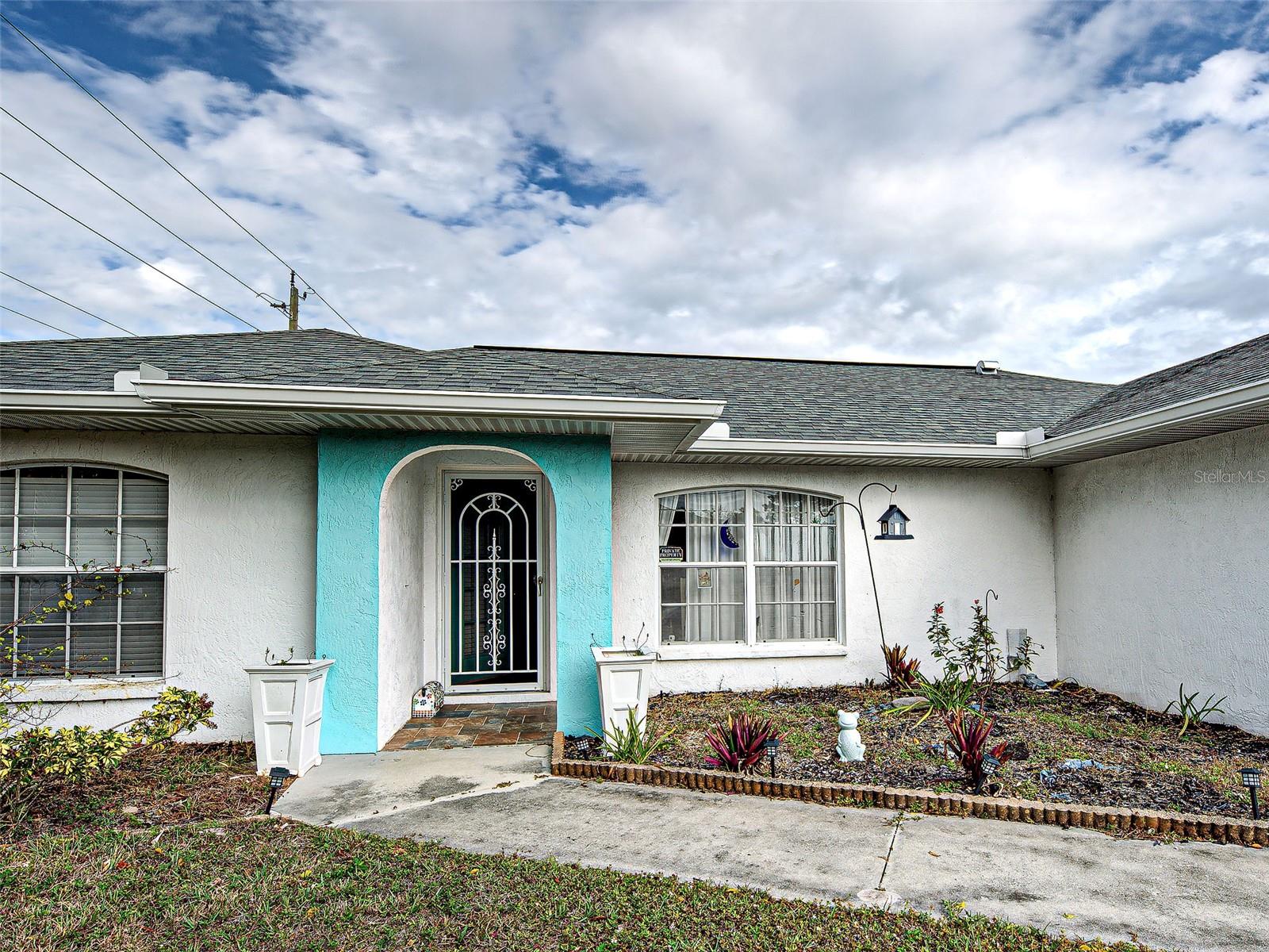 Image 2 of 32 For 11010 Greenway Avenue