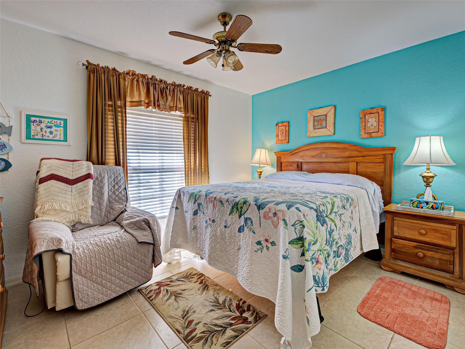 Image 8 of 32 For 11010 Greenway Avenue