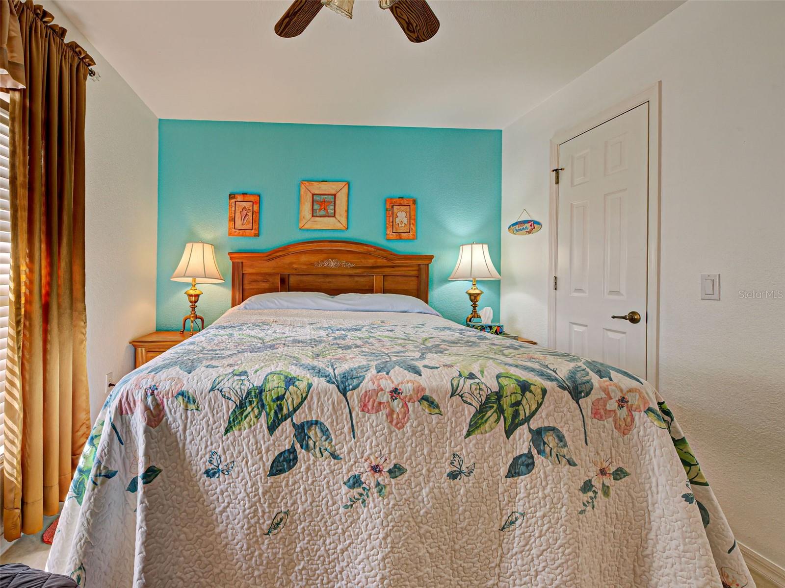 Image 9 of 32 For 11010 Greenway Avenue