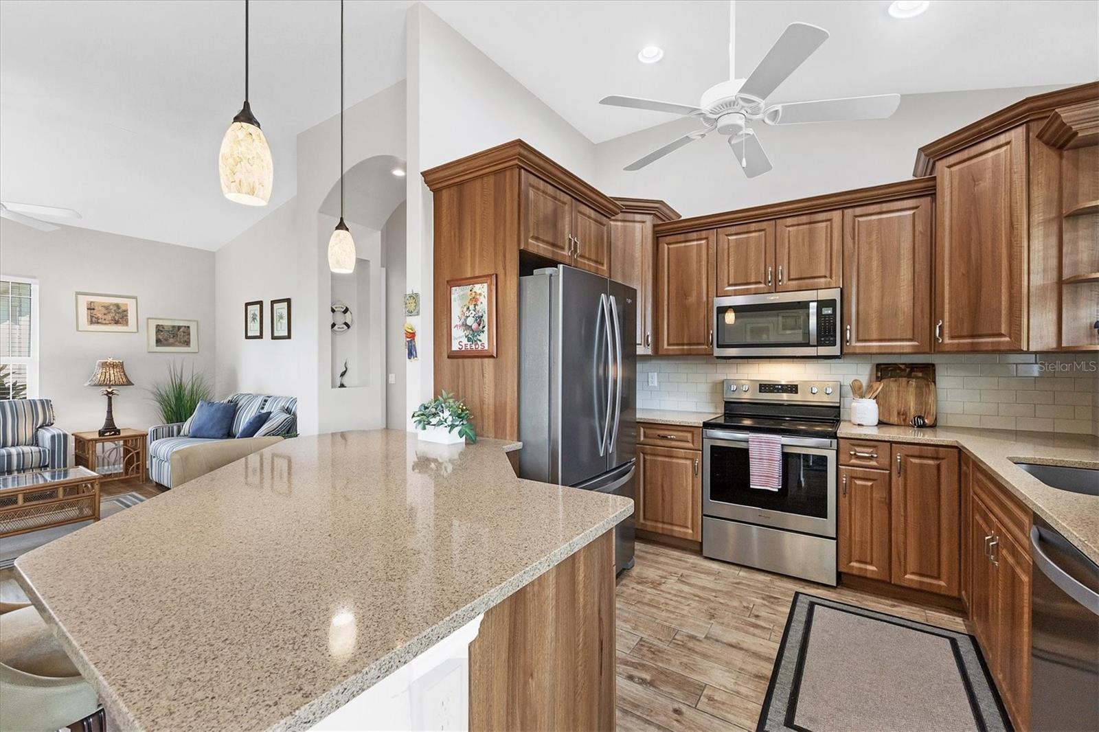 Image 14 of 37 For 1815 Neptune Drive