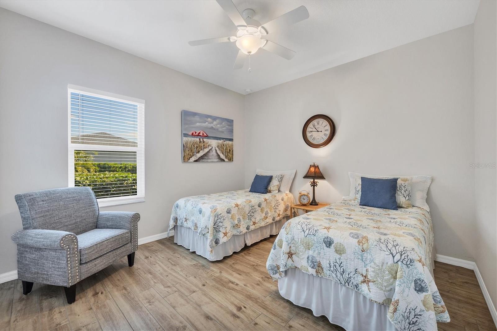 Image 22 of 37 For 1815 Neptune Drive