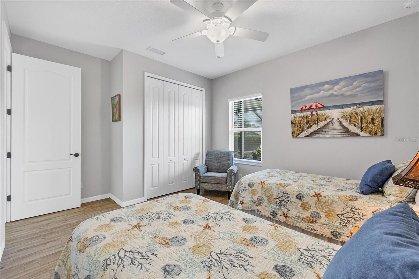 Image 23 of 37 For 1815 Neptune Drive