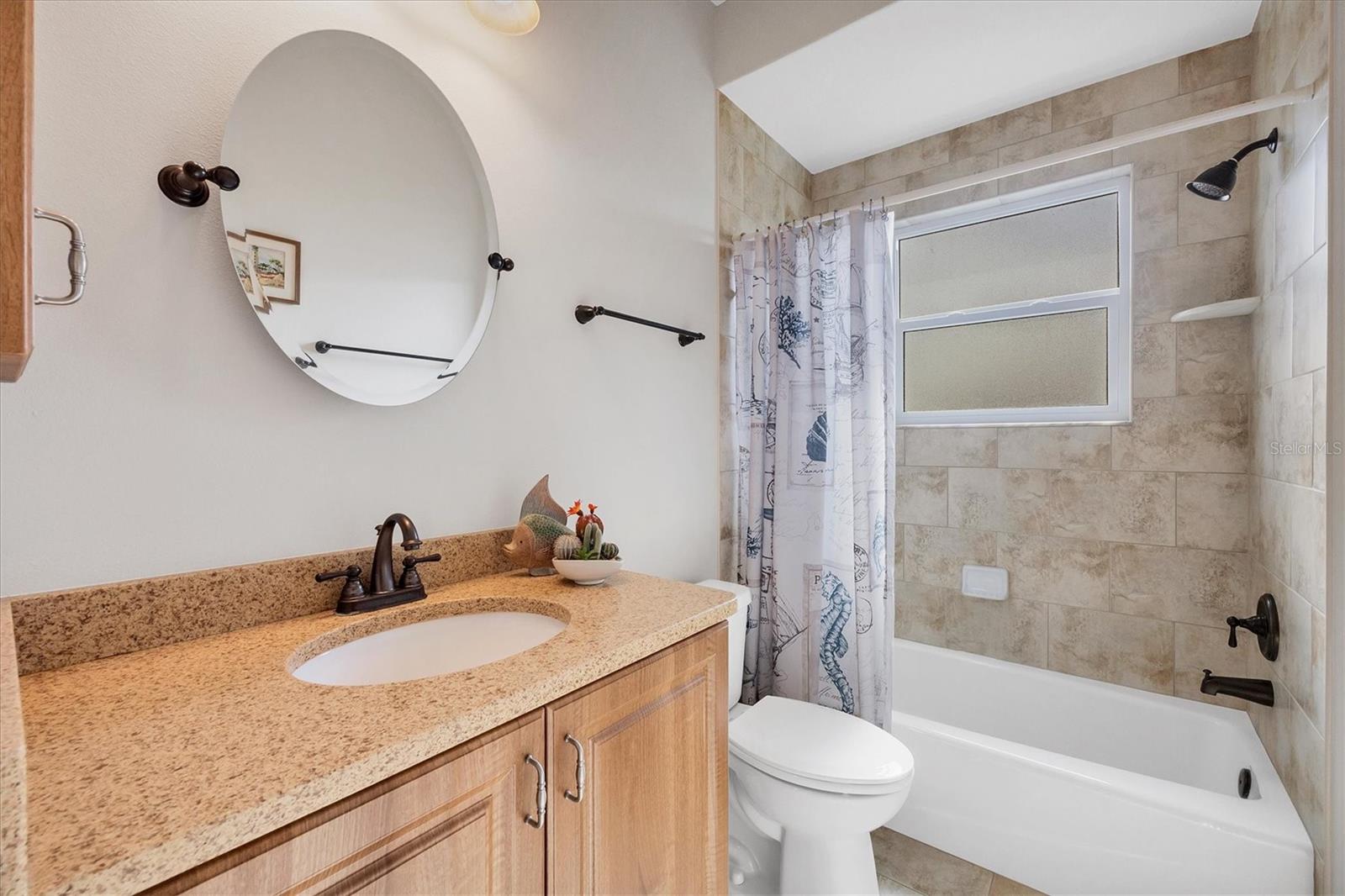 Image 24 of 37 For 1815 Neptune Drive