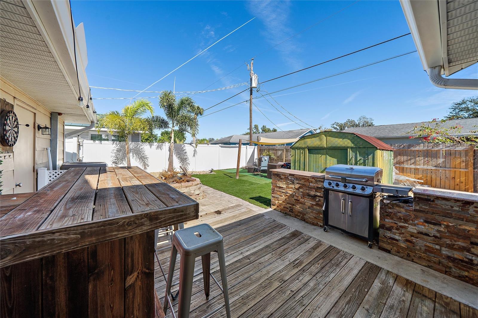 Image 13 of 28 For 1056 Hope Street