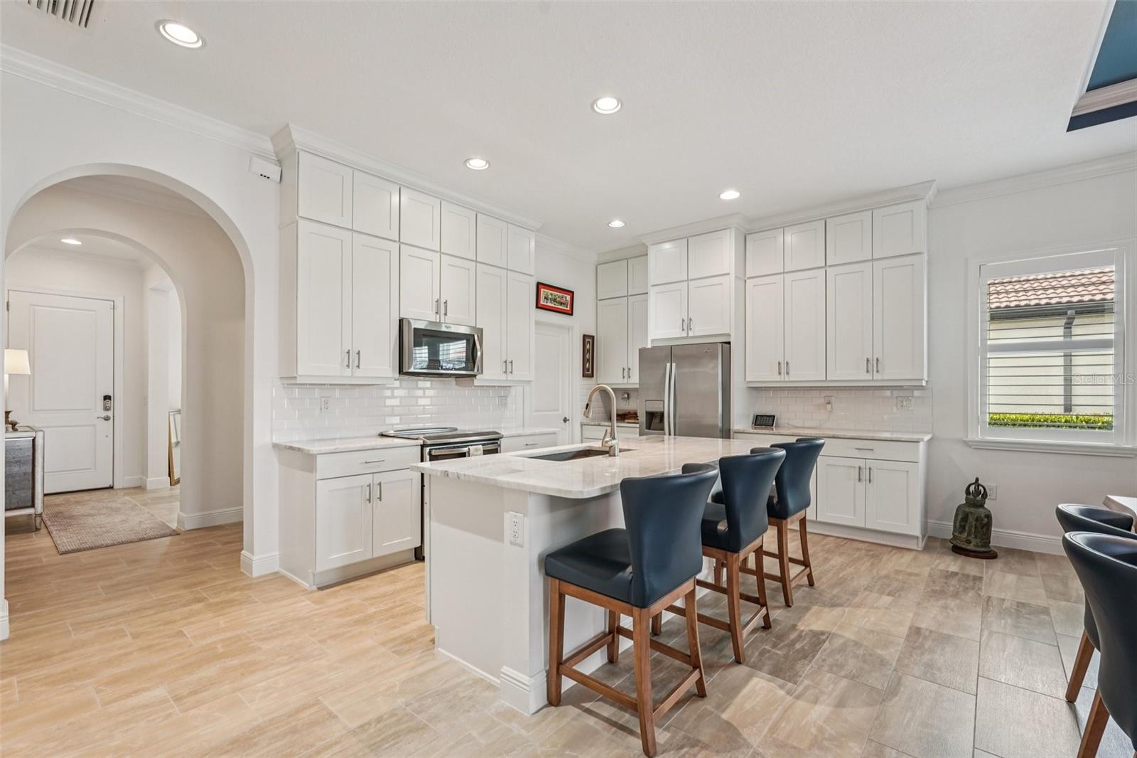 Image 14 of 81 For 23524 Copperleaf Drive