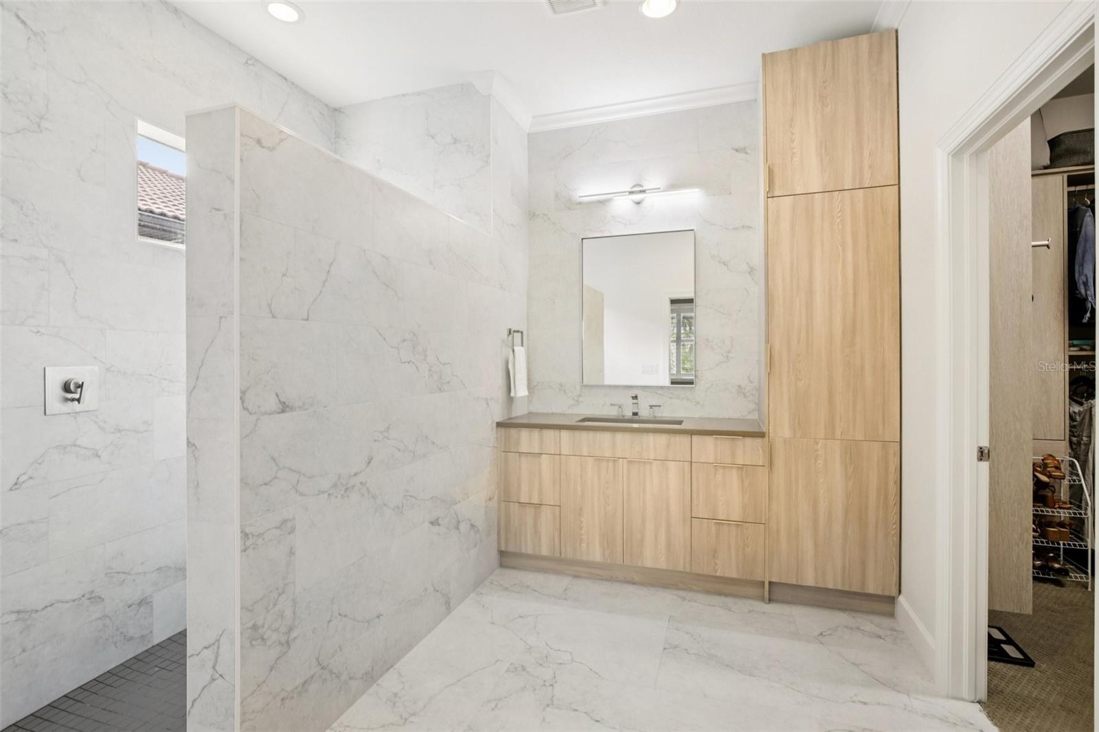 Image 30 of 81 For 23524 Copperleaf Drive