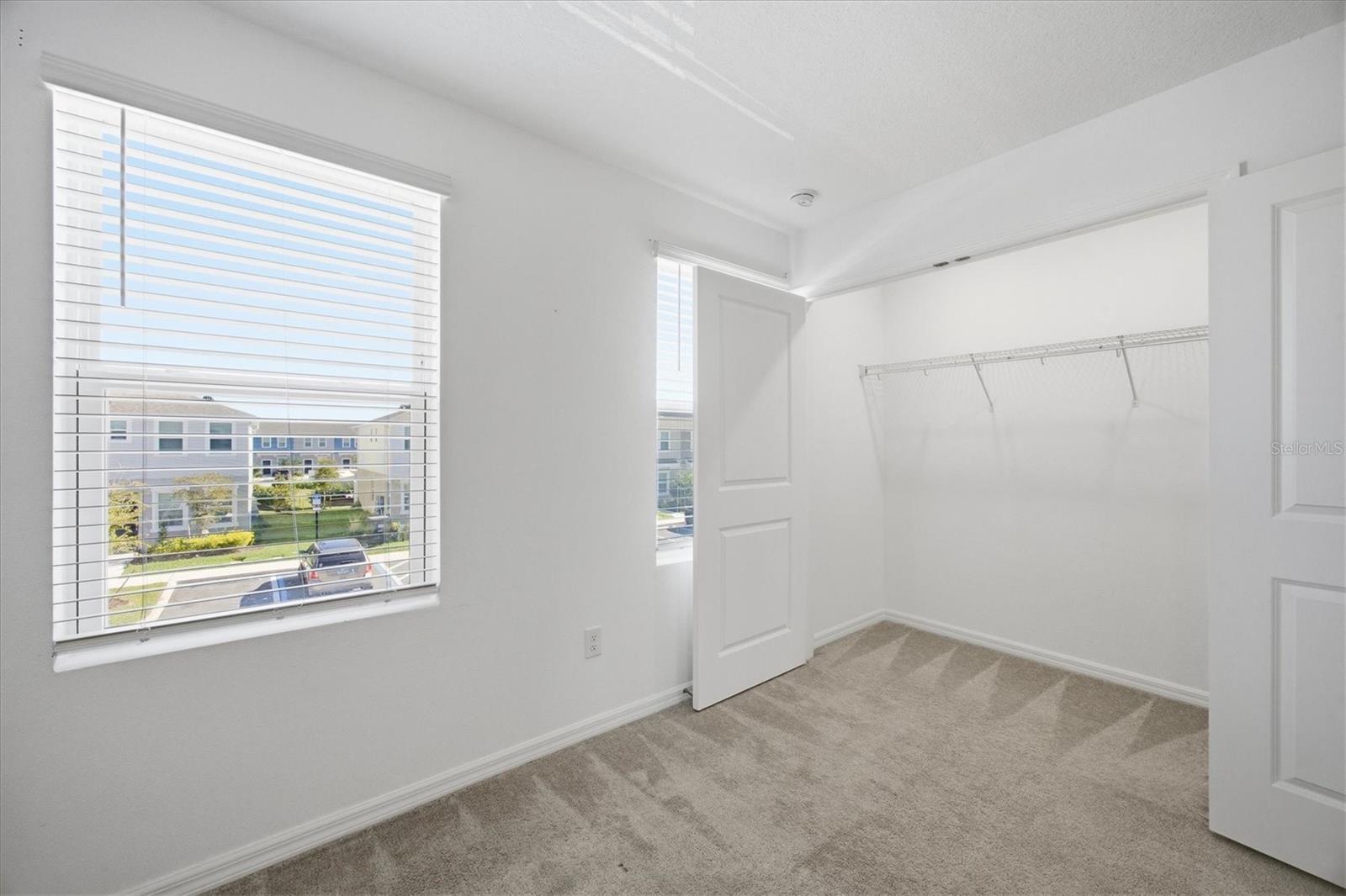 Image 19 of 41 For 8757 Daybreak Street