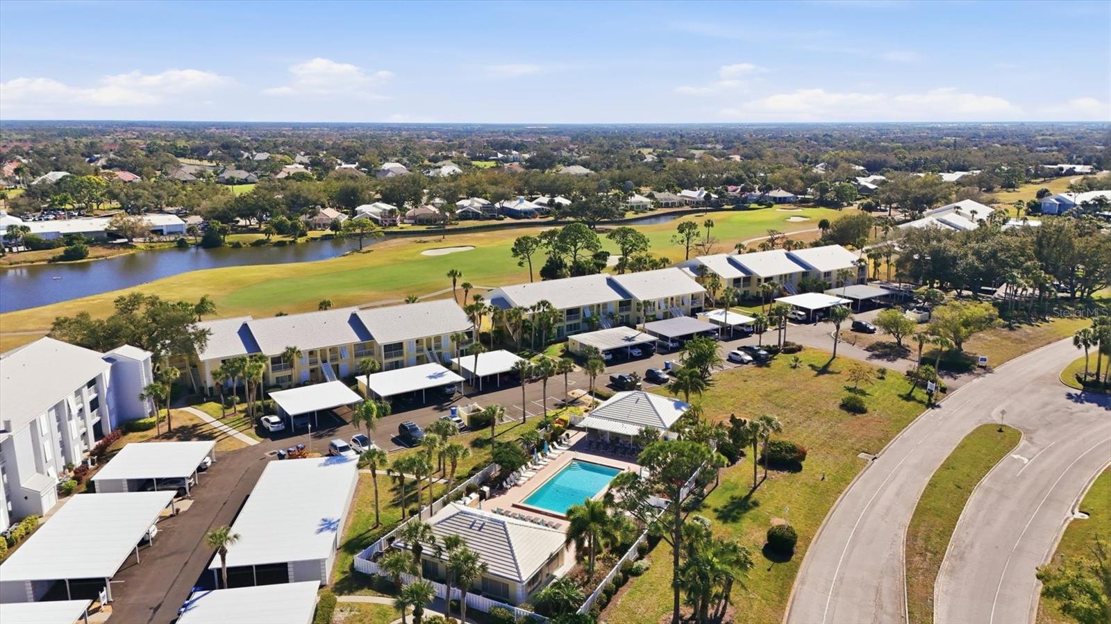 Image 36 of 61 For 414 Cerromar Circle S 249