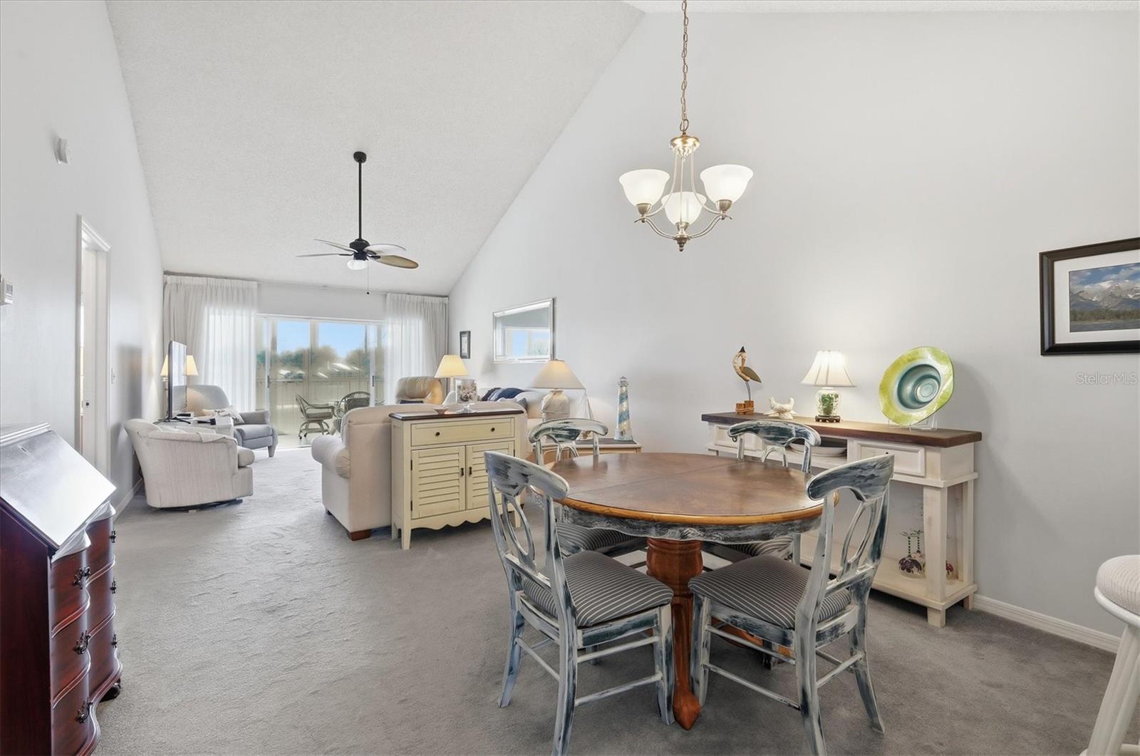 Image 6 of 61 For 414 Cerromar Circle S 249