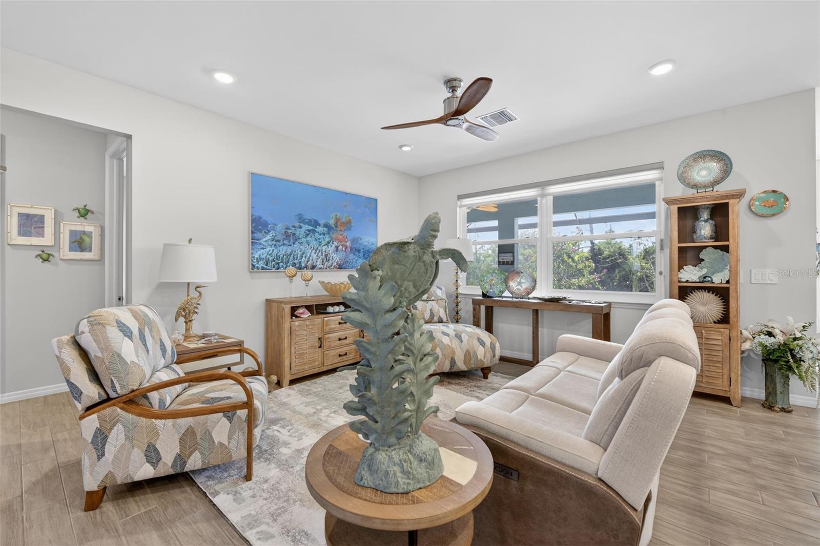 Image 14 of 52 For 8117 Thruso Road