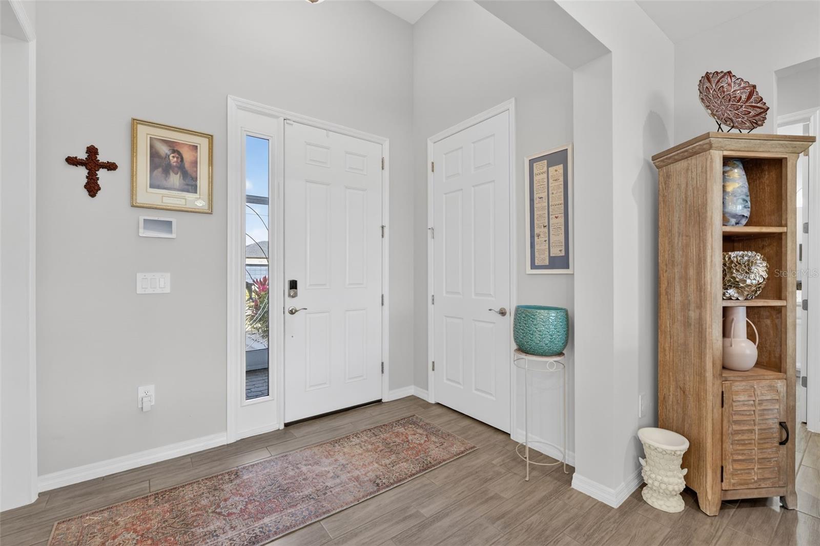 Image 5 of 52 For 8117 Thruso Road