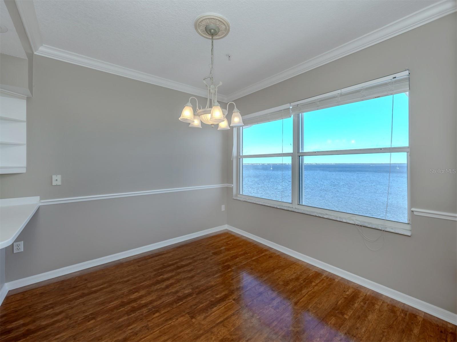 Image 20 of 67 For 200 Harbor Walk Drive 155