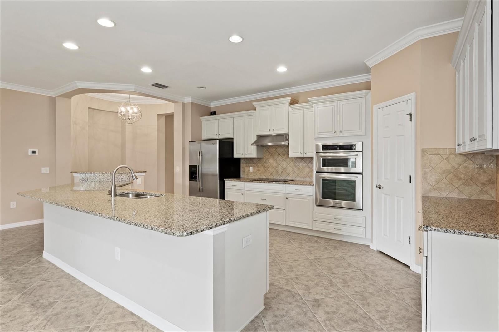 Image 10 of 69 For 19138 Kirella Street