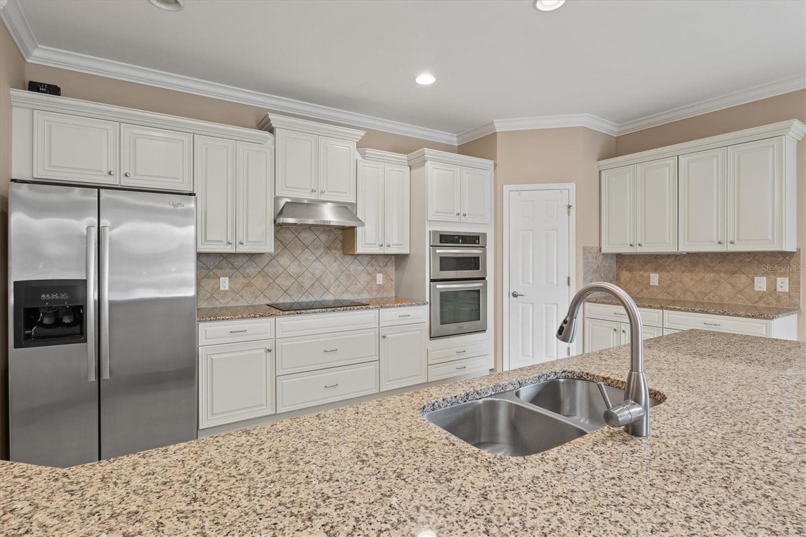 Image 13 of 69 For 19138 Kirella Street