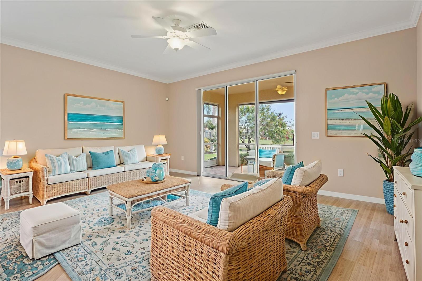 Image 19 of 69 For 19138 Kirella Street