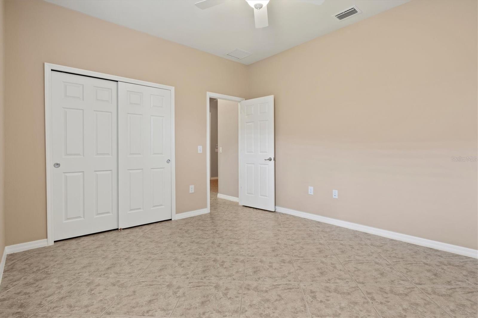 Image 33 of 69 For 19138 Kirella Street