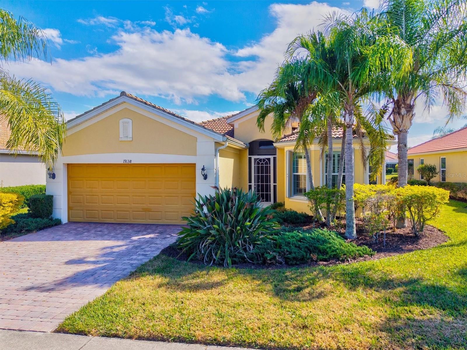 Image 42 of 69 For 19138 Kirella Street