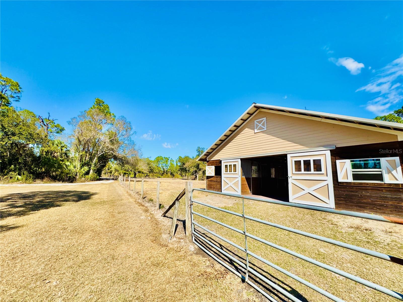 Image 17 of 85 For 3409 Elkrem Avenue