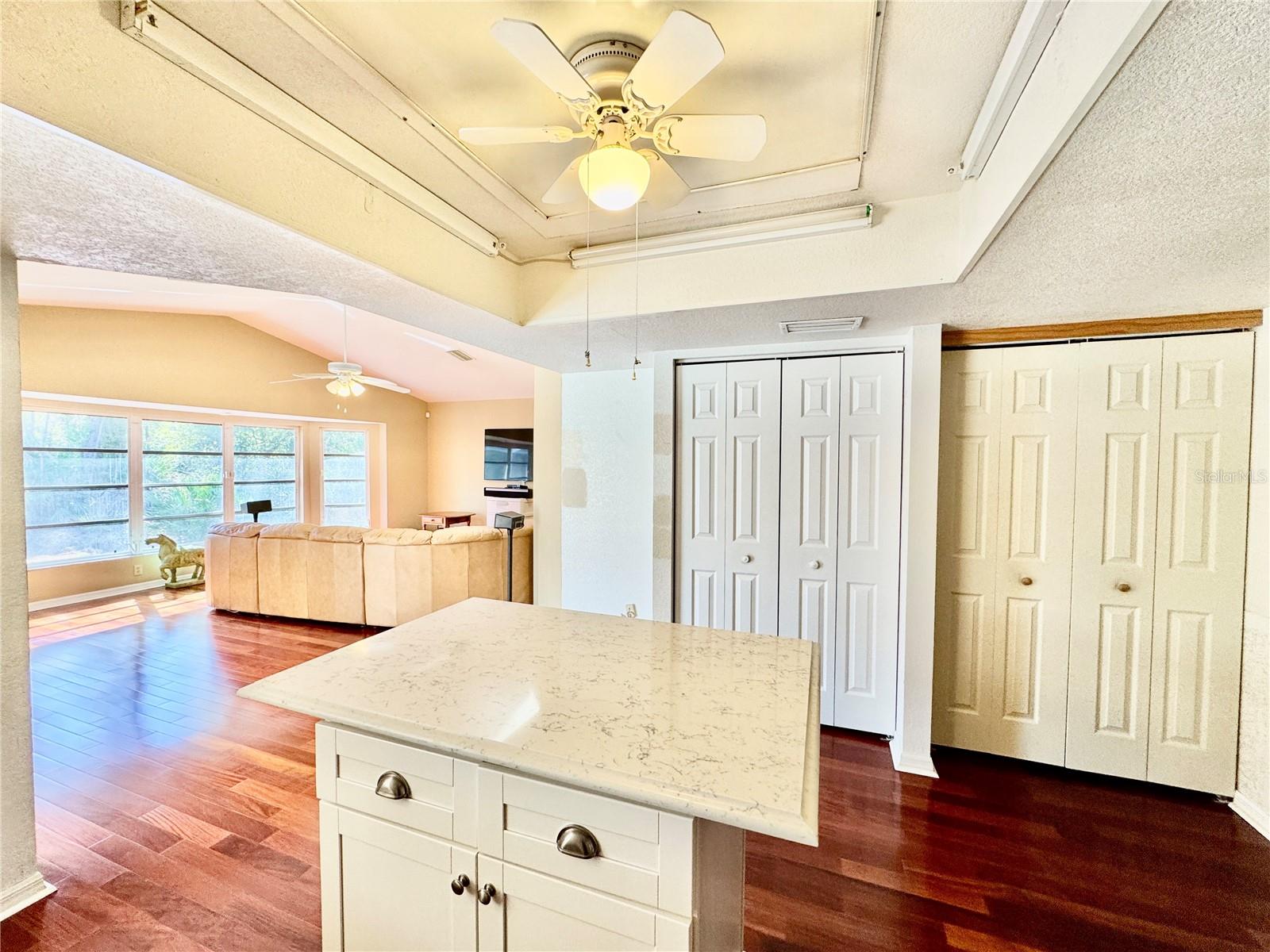 Image 43 of 85 For 3409 Elkrem Avenue