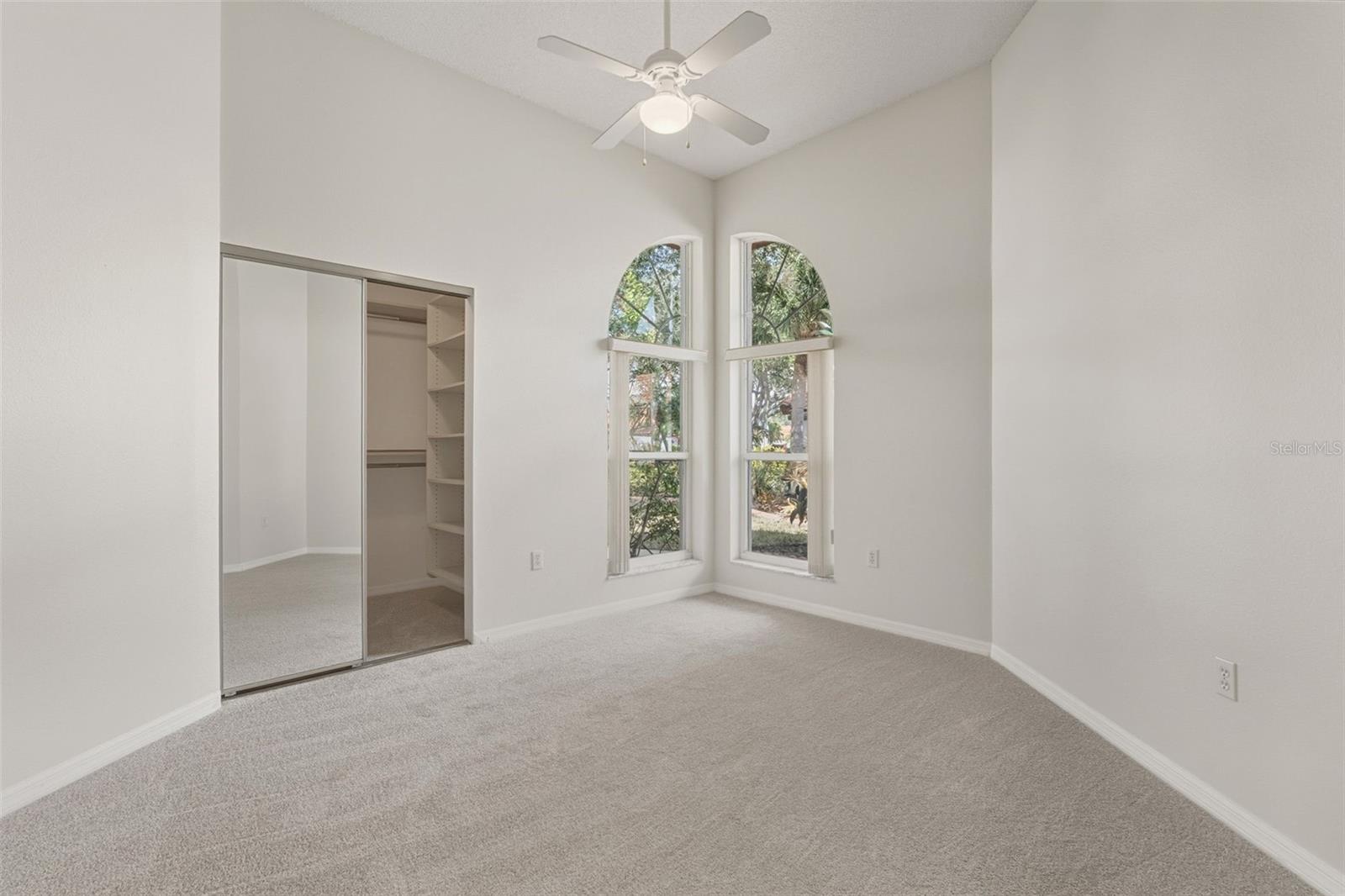 Image 38 of 75 For 944 Harbor Town Drive