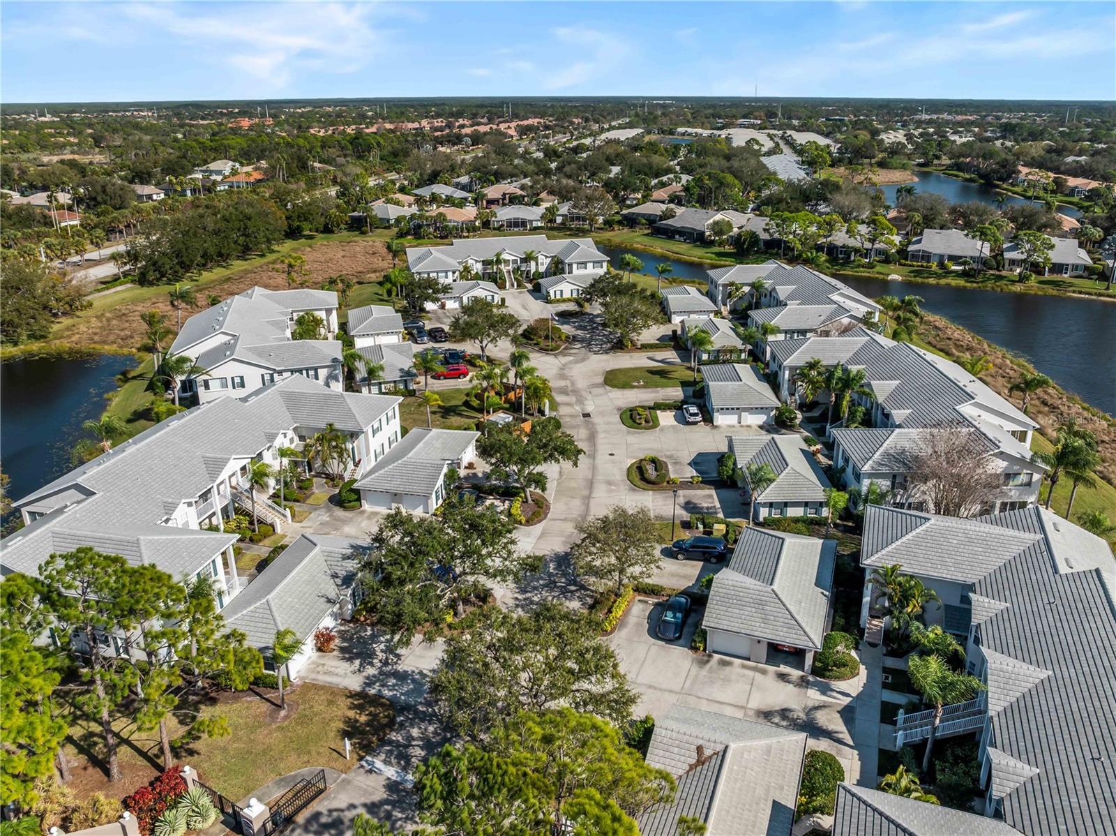 Image 8 of 48 For 902 Addington Court 103